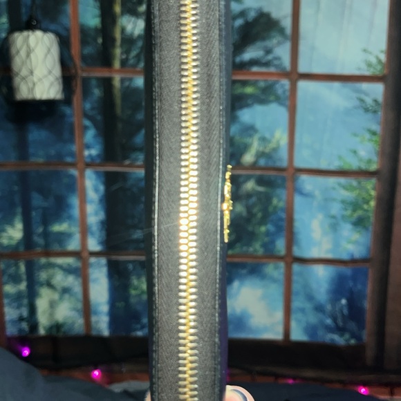 # 610-Prada safiano black leather wallet with blooming 🌺 card inserts.no defects - Picture 12 of 13